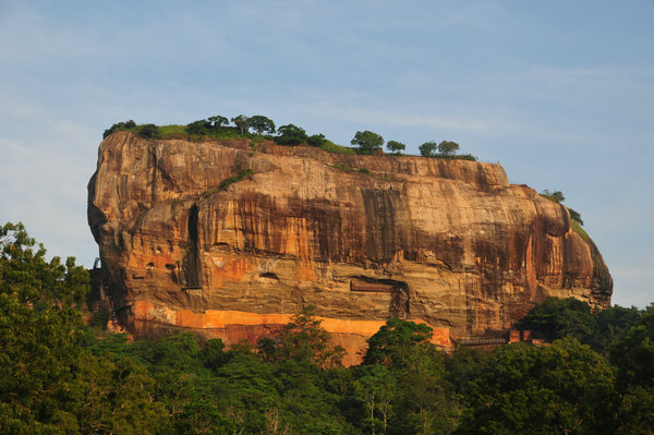 Source image accompanying: Safety tops concerns for Chinese travelers in 2026 report
