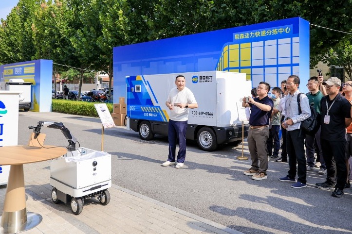 Autonomous delivery sector tests path to larger-scale operations